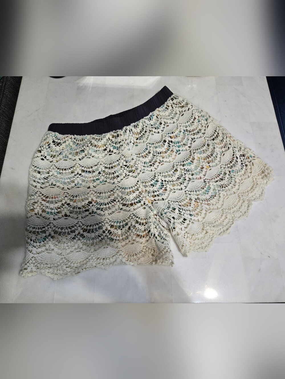Miss Me Cream Lace Overlay Shorts Size M